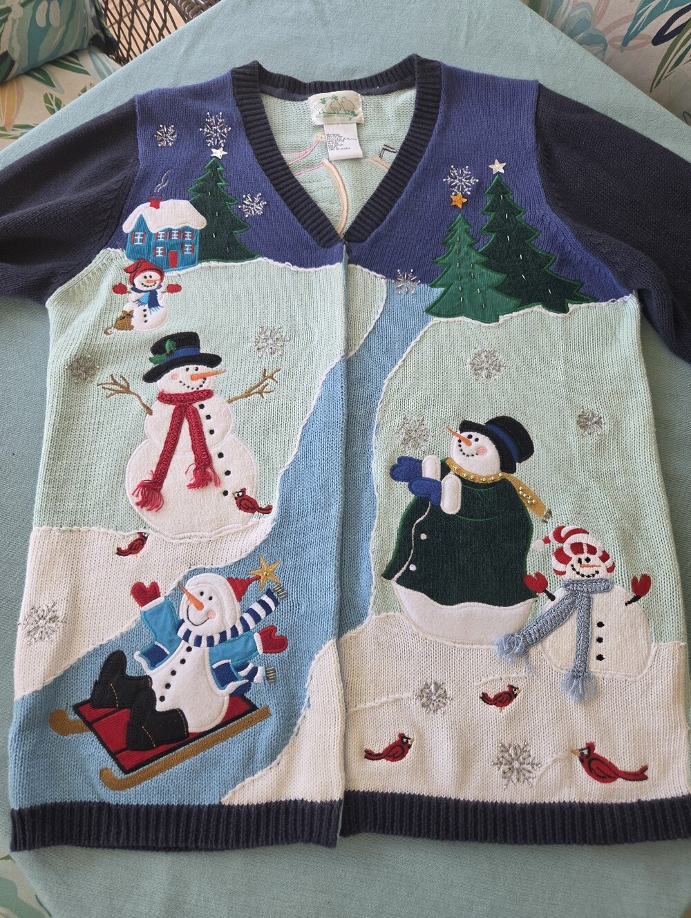 Quacker Factory Festive Snowman Knit Sweater Vest. Hidden Front Buttons Sz M